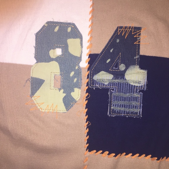 Long sleeve knit with denim lettering and matching knit cap - Picture 4 of 5